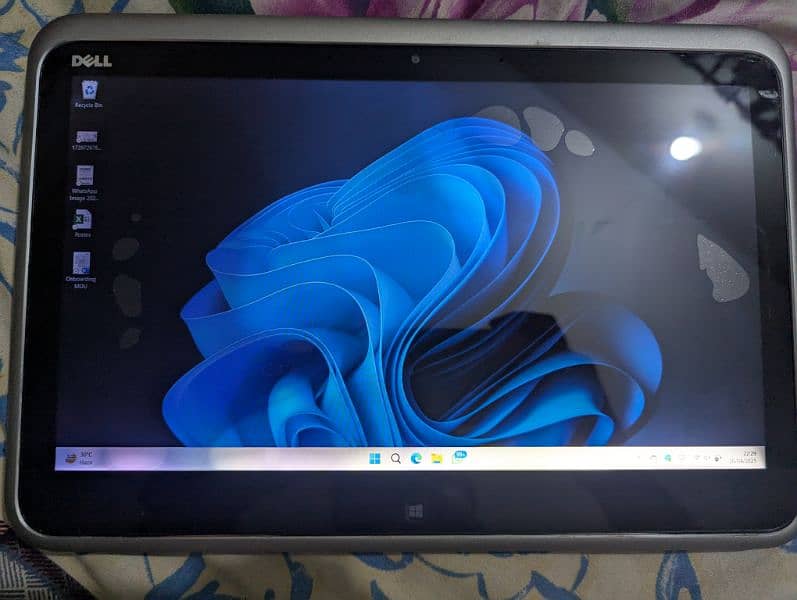 Dell XPS 12 9Q33 i7 4th Gen 7