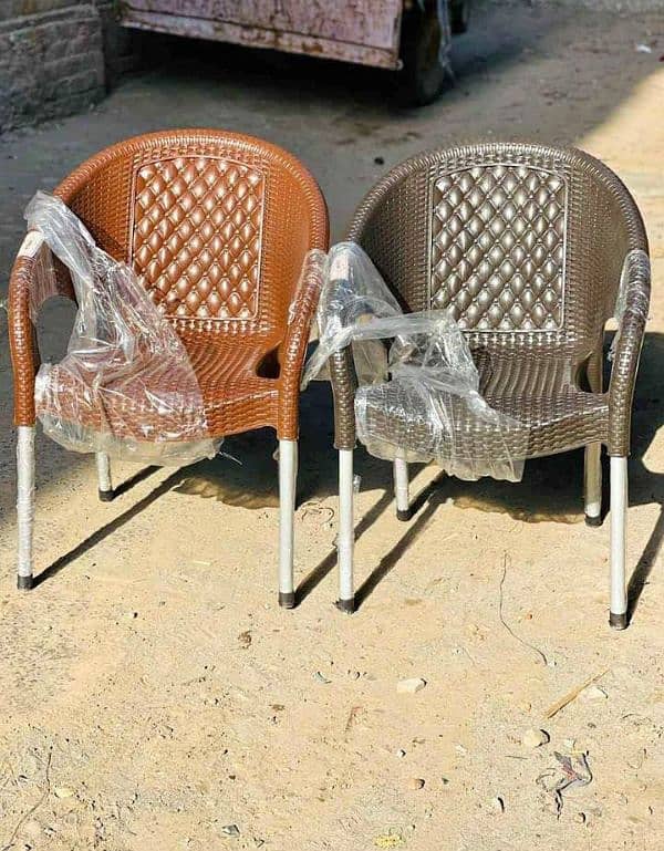 best plastic chairs and tables 0