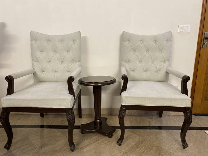 2 Bed Room Chairs 0