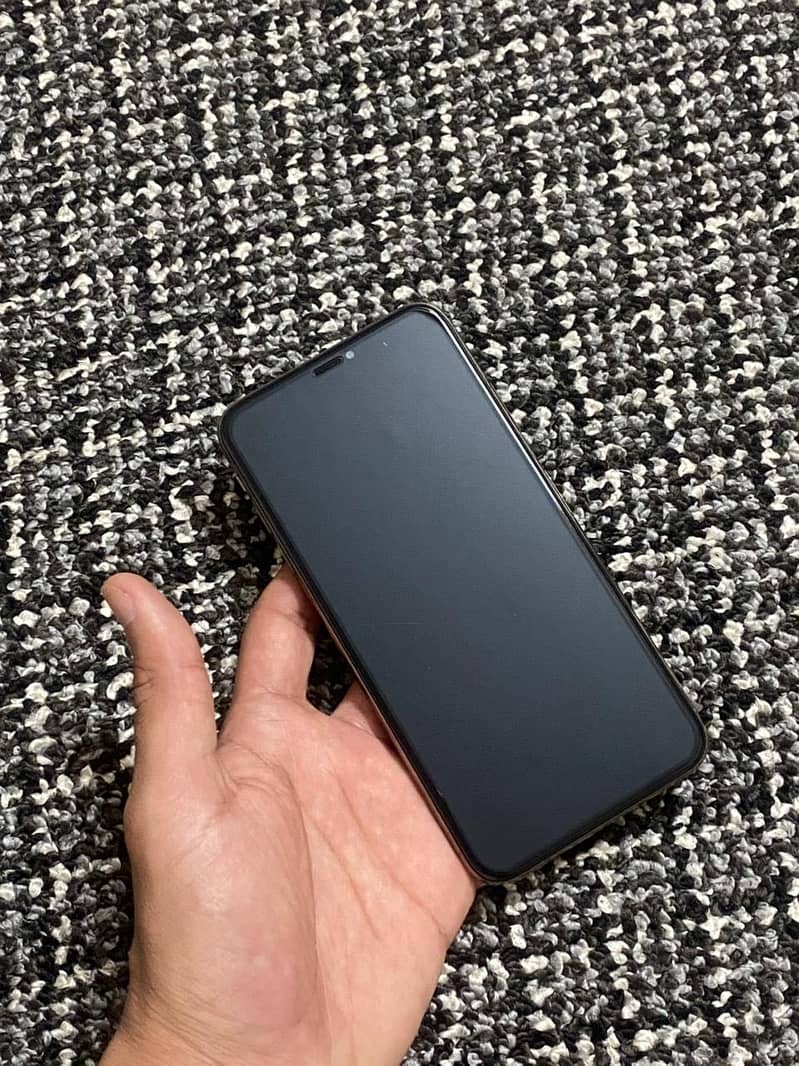 iPhone 3