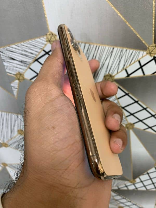 iphone 11 pro 64 gb non pta factory unlocked y 1