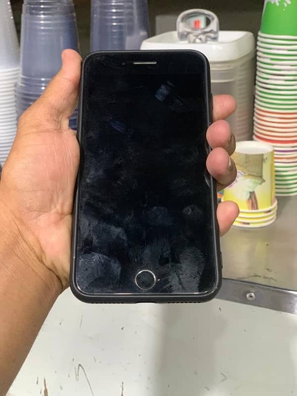 I PHONE 7 PLUS 0