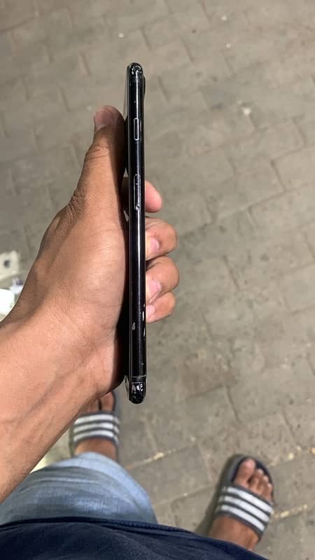 I PHONE 7 PLUS 4