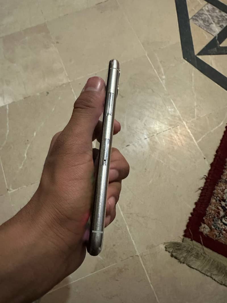 11 pro 256 gb 10 by 10 condition 3