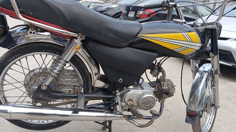 uni star 70 cc 0
