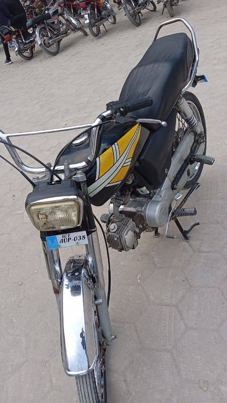 uni star 70 cc 4