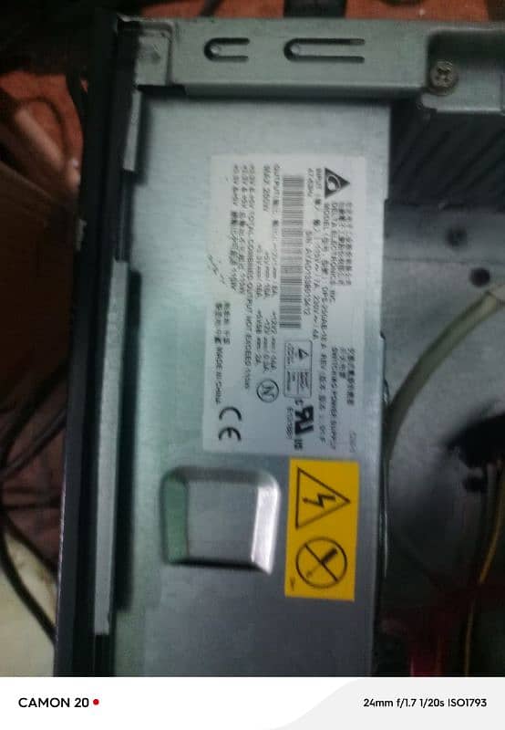 core i5 2nd  128ssd. 258hdd. 4 jb ram 4