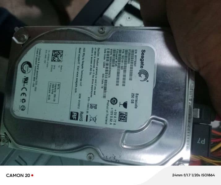 core i5 2nd  128ssd. 258hdd. 4 jb ram 5