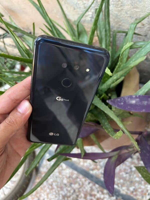 lg g8 thinQ 6/128 gb 0