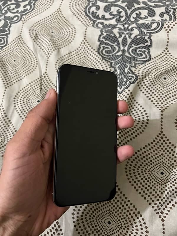 iphone X 64 gb pta Approved 1