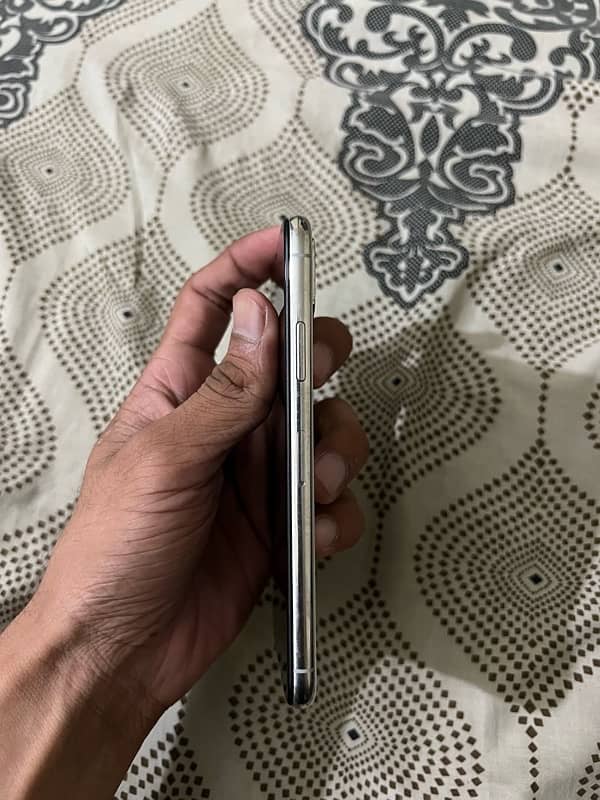 iphone X 64 gb pta Approved 6