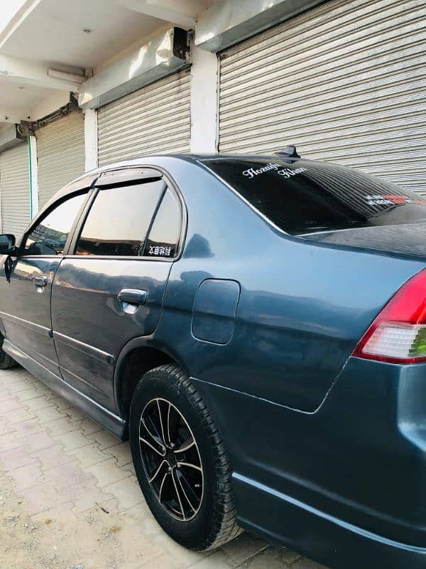Honda Civic EXi 2005 8