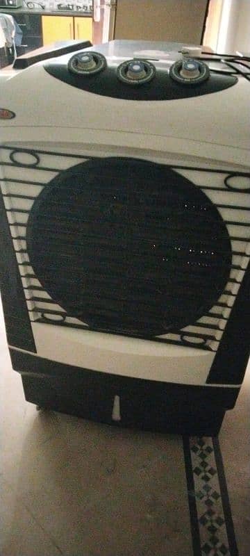 super asia new room coller 10 by 10 condition 0