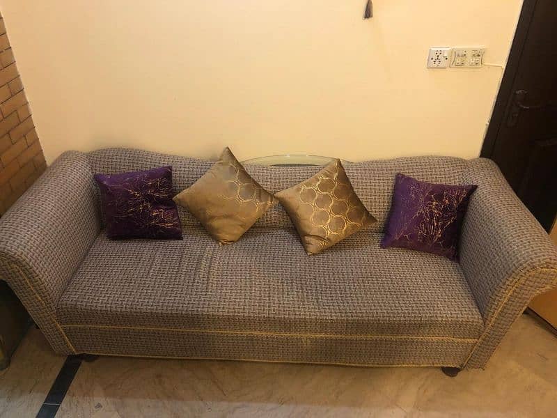 sofa for sale 0