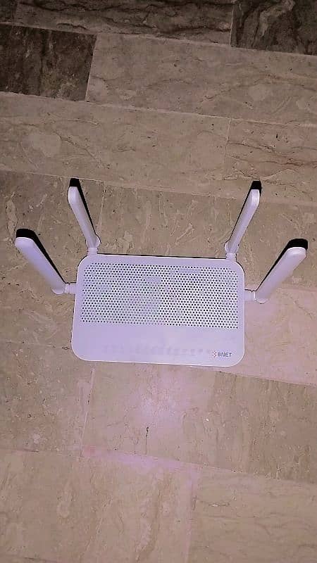 Huawei HG8245W5 Ac1750 Dualband Epon Gpon long Range wifi Router 1