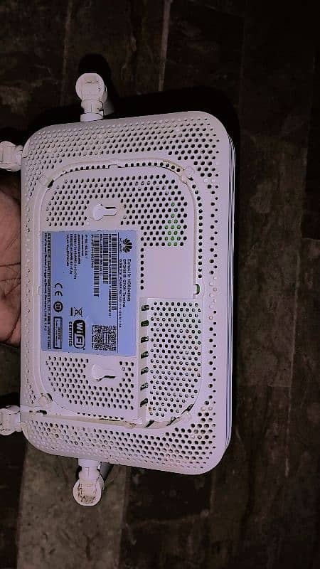 Huawei HG8245W5 Ac1750 Dualband Epon Gpon long Range wifi Router 3