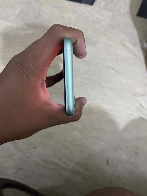 iPhone 11 128gb 4