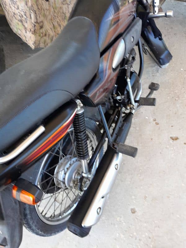 Honda Pridor in excellent condition for sale in Pano Aqil 1