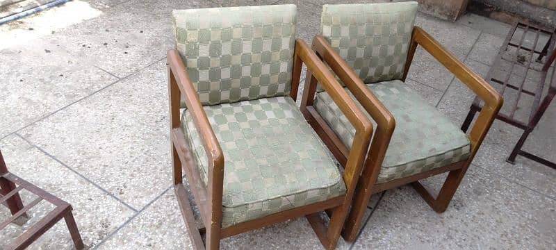 old pure shesham wood chairs, cabinets, dressing table and decoration 6