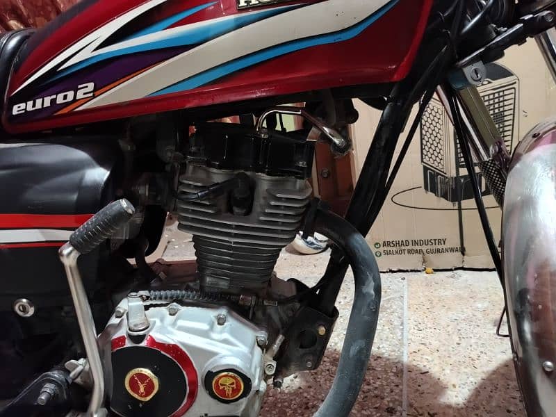 Honda 125 6