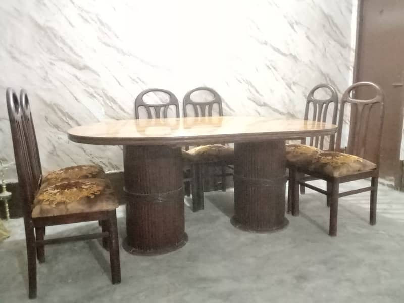Dining Table with 6 chairs 2