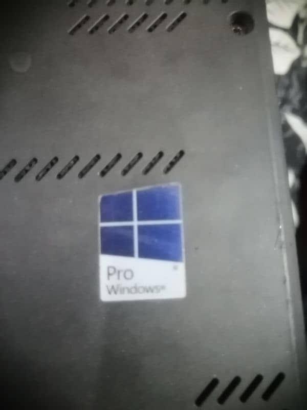 lenovo think pad laptop i5 6th gernation 2