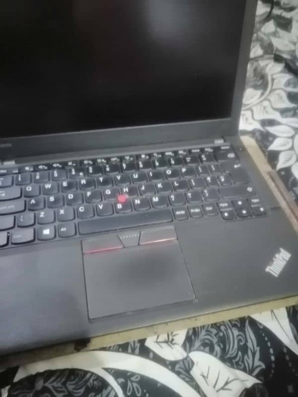 lenovo think pad laptop i5 6th gernation 7