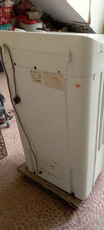 Dawlannce Washing Machine For Sale 2