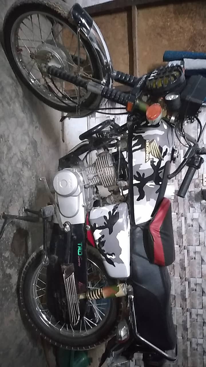Honda CG 125 2015 0