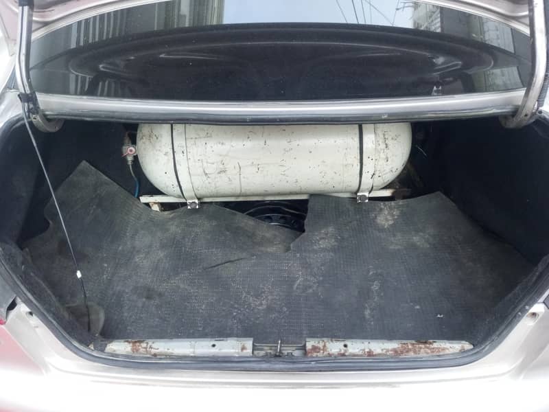 Honda Civic EXi 2004 10