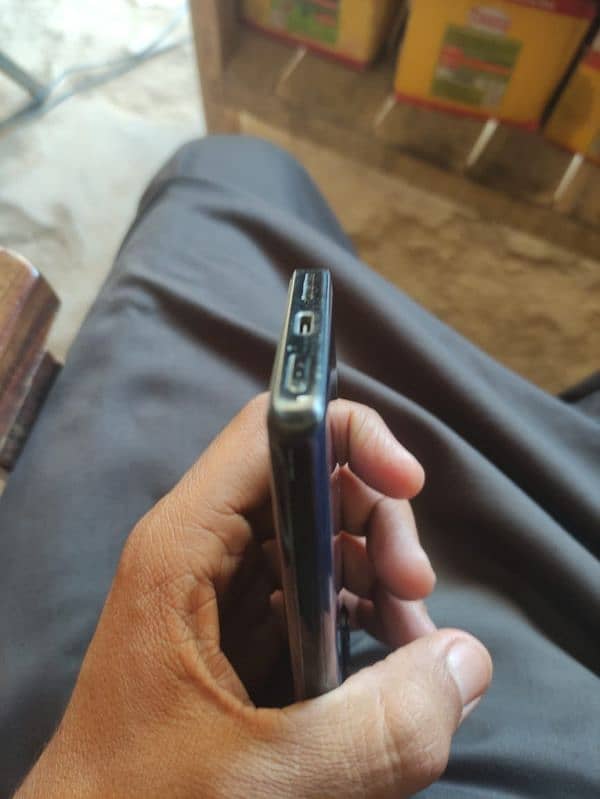 moto edge plus 12/256 pta official back crack just 5