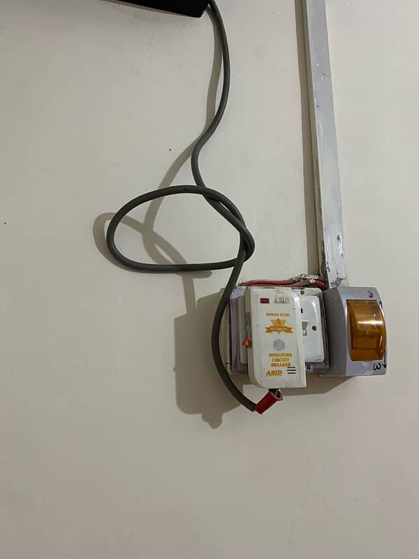 homage ac inverter avaialble brand new 0