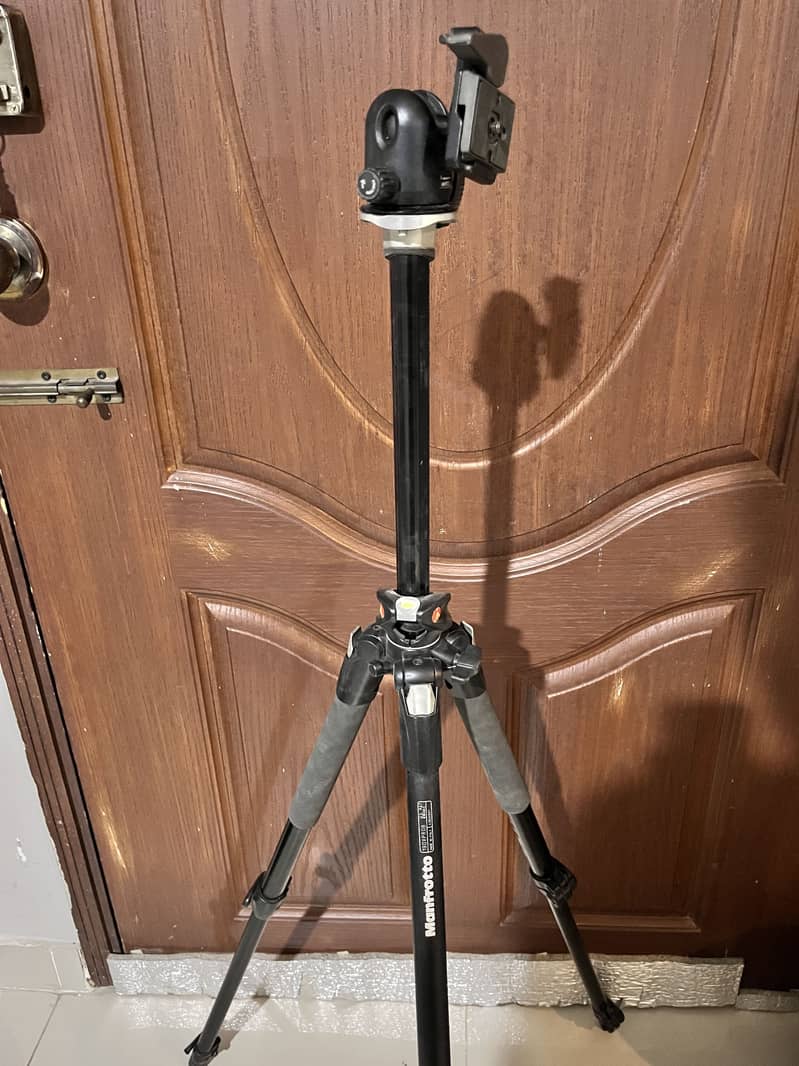 Manfrotto 190XPROB Tripod Black 5