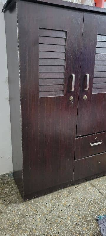Spacious Wardrobe / Almirah for Sale | Excellent Condition 2