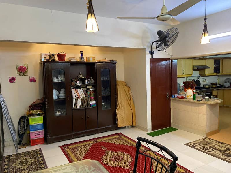 Luxury Family Guest House Karachi 6