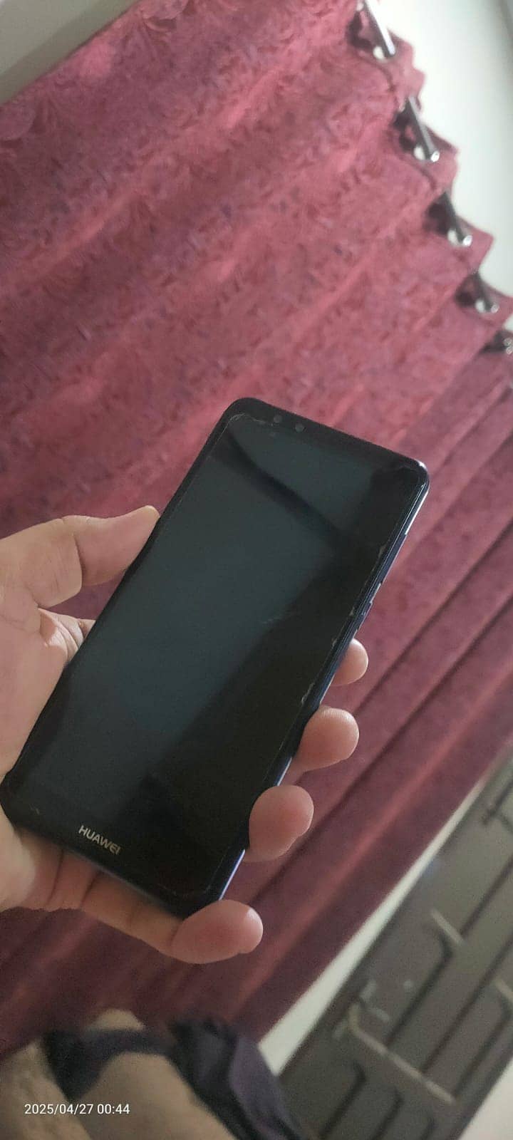 Huawei Y9 2018,  3/32GB with orignal box 1