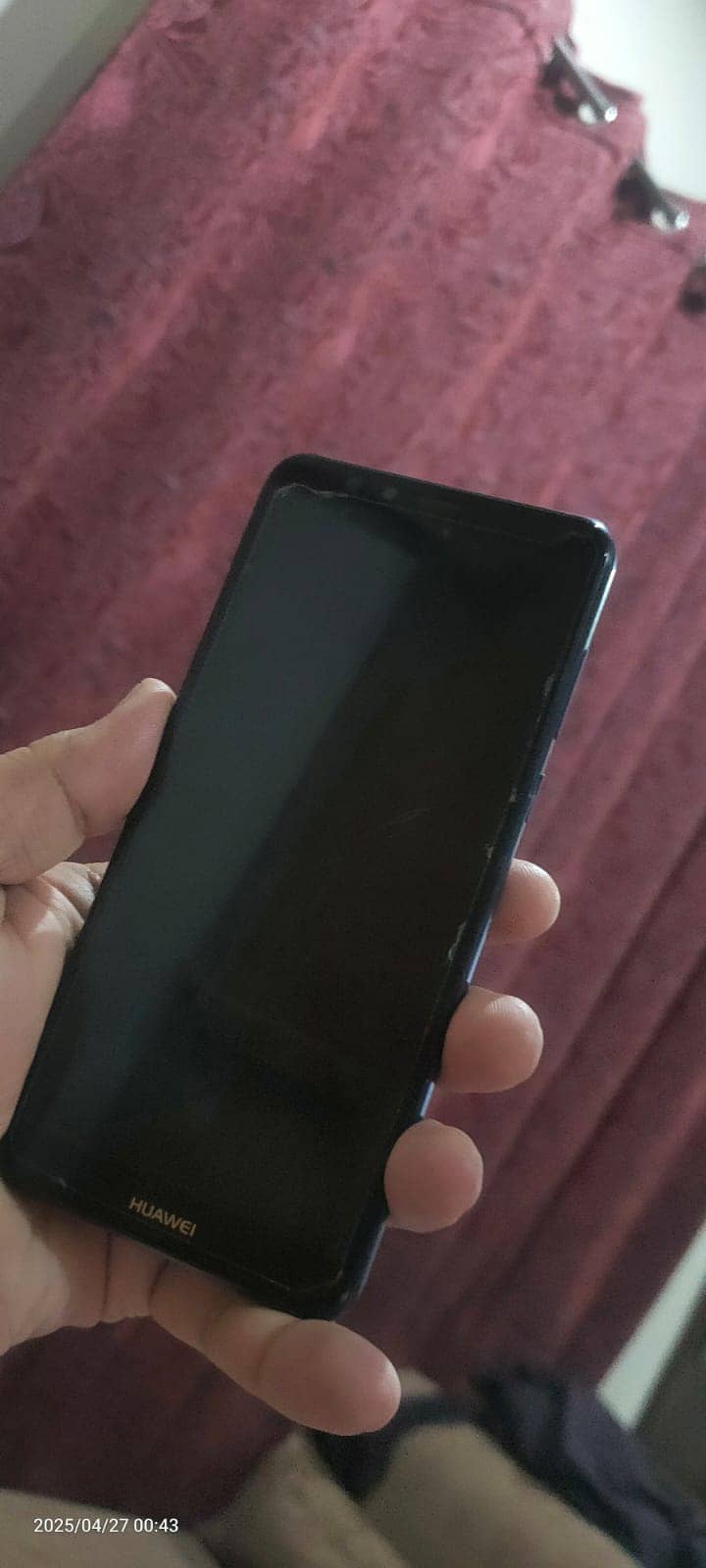 Huawei Y9 2018,  3/32GB with orignal box 3