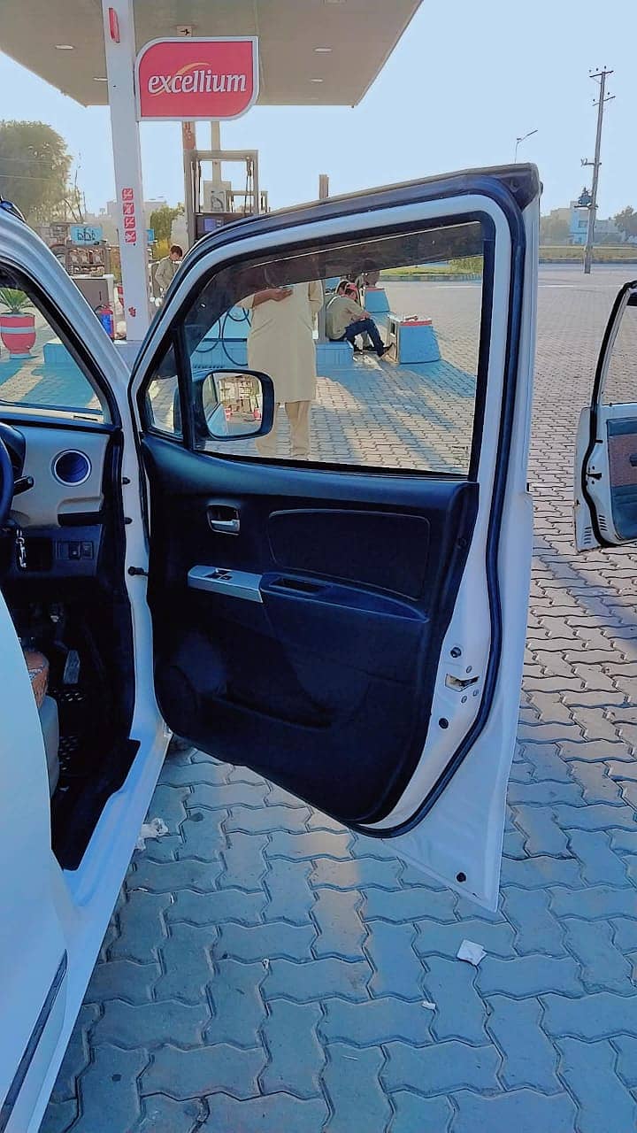 Suzuki Wagon R 2018 0