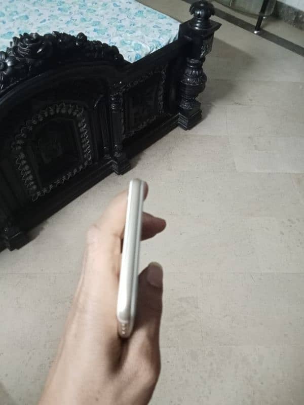 iphone 6puls Urgent sale 4
