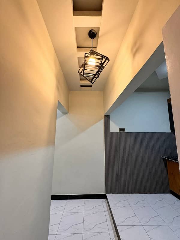 three bed dd leased apartment for sale in johar 4
