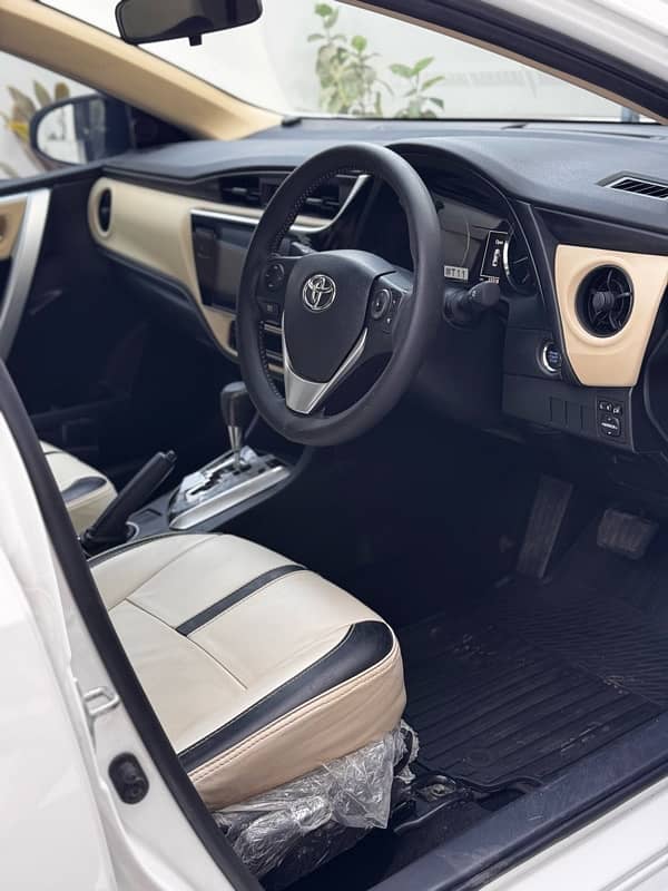 Toyota Corolla Altis X 1.6 special edition 9