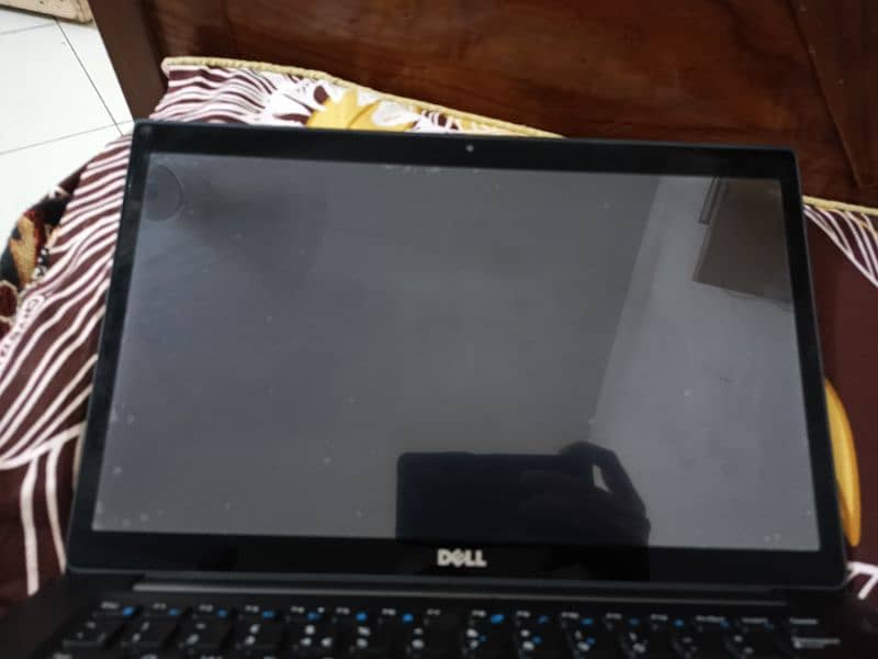 Latitude7480 8gb Ram 256 SSD Touch laptop 3