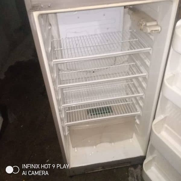 dawlance fridge for sell full genion WhatsApp 03231516421 7