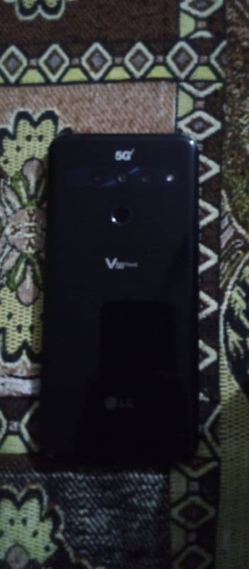 LG V50 THINQ 5G.   6RAM 120ROM  SNAPDRAGON 855 PROSESSOR 2