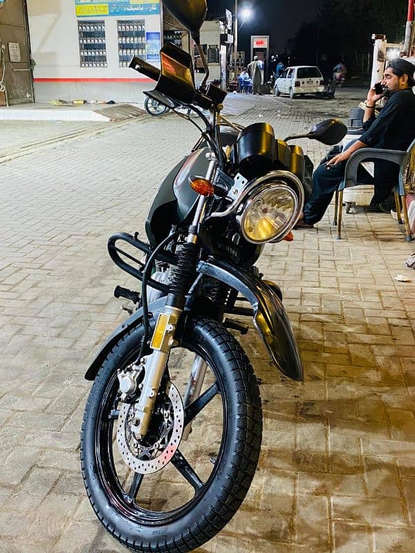 YAMAHA YBR 125 2023 3