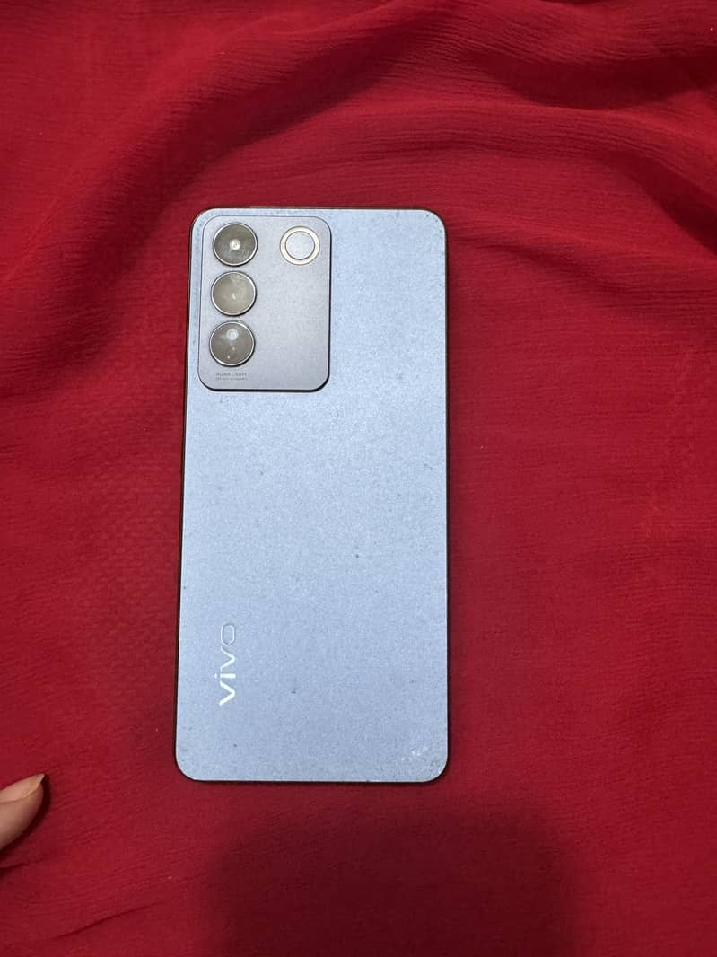 Vivo V27e 0