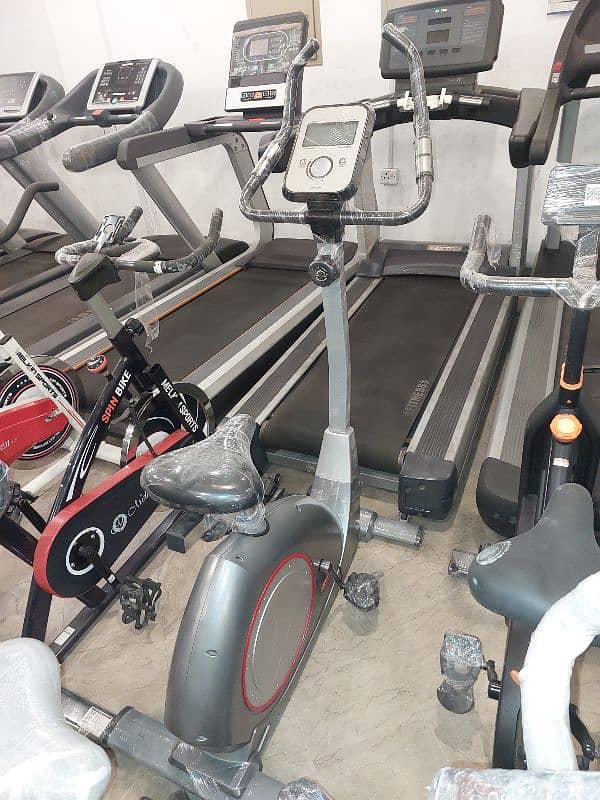 IMPORTED TREADMILLS / HOMEGYM / ELLIPTICAL / EXERCISE BIKE / SPIN BIKE 8