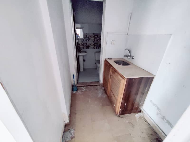 4 Marla 2nd Floor Available For Rent In Hot Location Of DHA Phase 1 Block K 24
