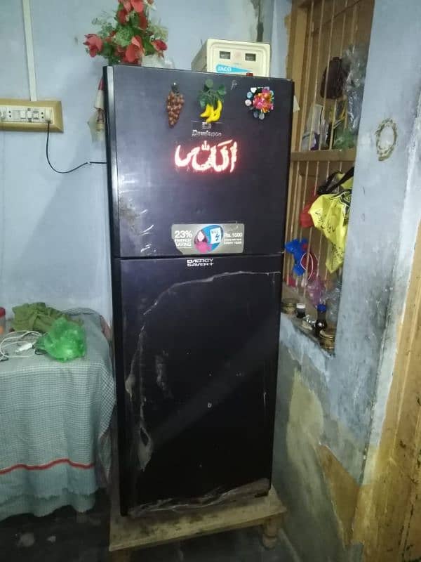 Dowlance refrigerator sale in Sargodha 1
