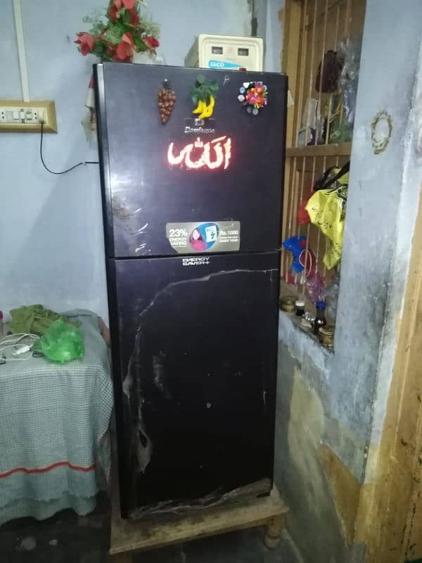 Dowlance refrigerator sale in Sargodha 3
